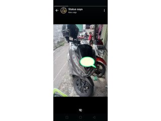 Dijual motor honda PCX 150 CBS 2020