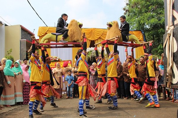 sisingaan-pak-jasim-kota-depok-big-3