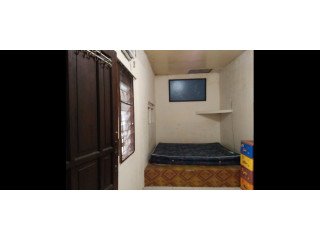 Kos surabaya barat-6 kamar-kekeluargaan-Non Ac 0816522792- kosong 1 pasutri/single